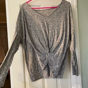 American Eagle sweater shirt